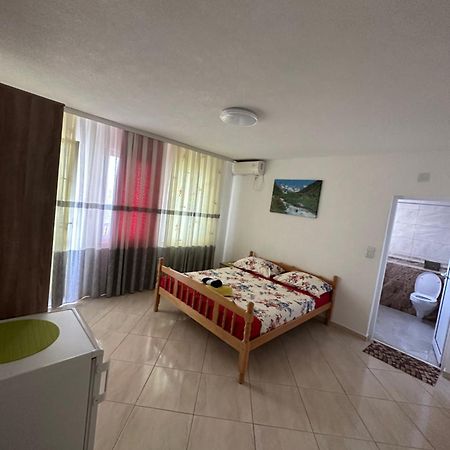 Apartments Edona Ulcinj Luaran gambar