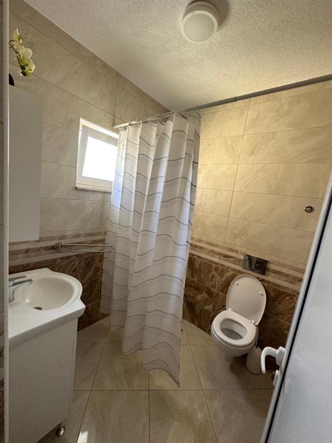 Apartments Edona Ulcinj Luaran gambar