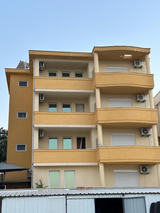 Apartments Edona Ulcinj Luaran gambar