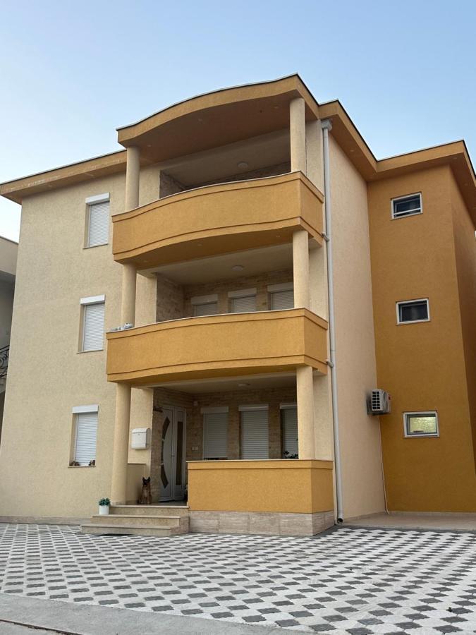 Apartments Edona Ulcinj Luaran gambar
