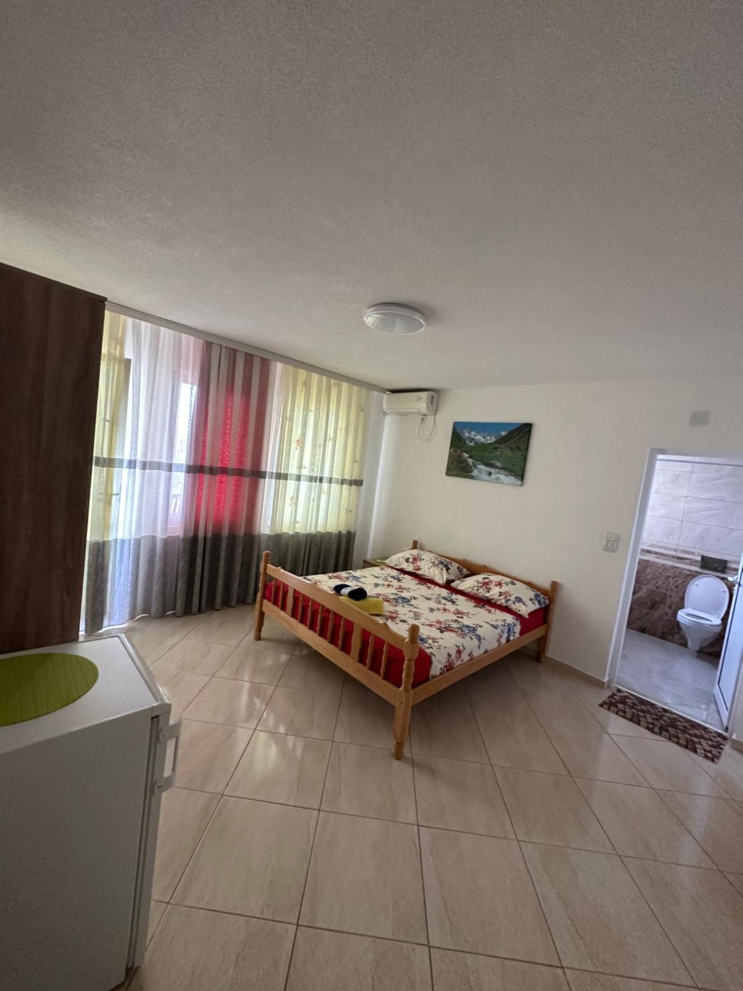 Apartments Edona Ulcinj Luaran gambar